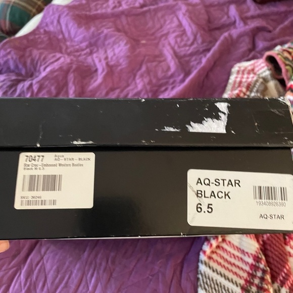 The best in fashion booties....Aqua!​​​​ - Picture 6 of 10